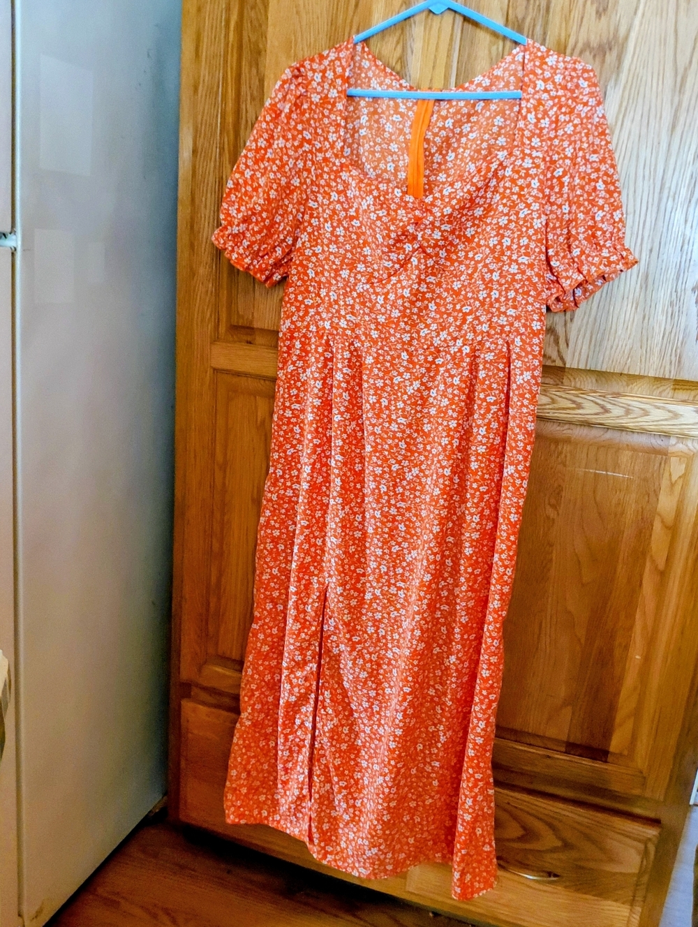 NWOT Summer Floral Orange Midi Dress with Puff Sleeves and Split Size XL Bust 38